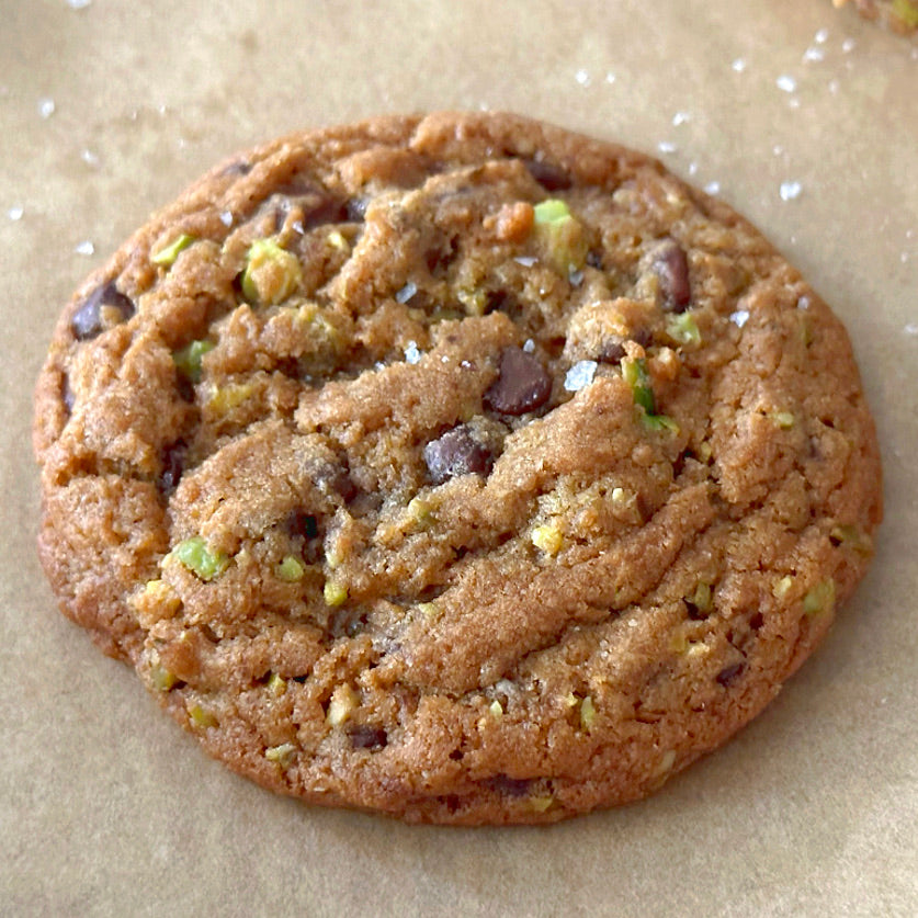 Vegan * Pistachio Chocolate Chip Cookies