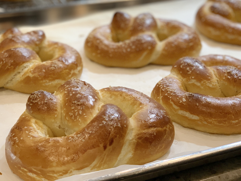 Garlic, Herb, & Parmesan Soft Pretzel - Large