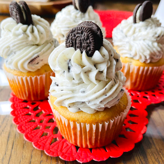 Cookies & Cream Cupcakes<br>