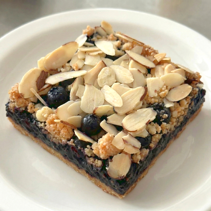 Vegan Saturday Pastry Box